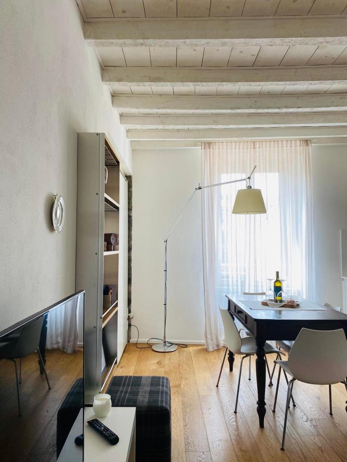 La Casina Di Alessia Apartamento *